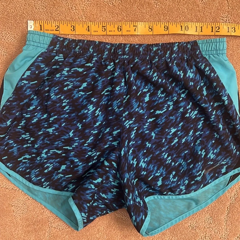Nike Dri-Fit Blue Lined Running Shorts, XS